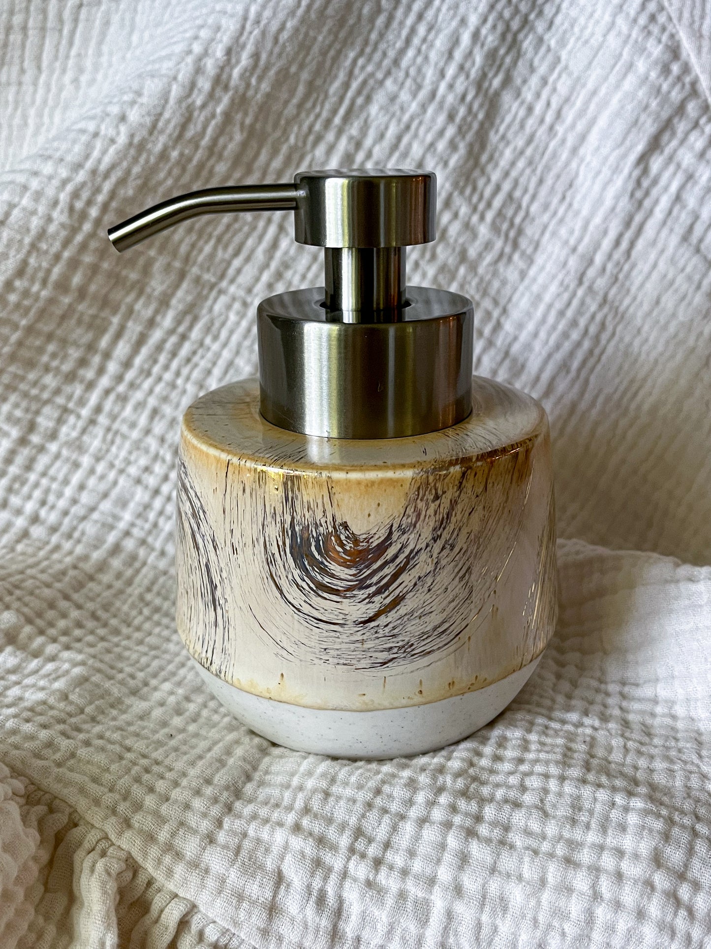 Golden Brushstroke Foaming Soap Dispenser