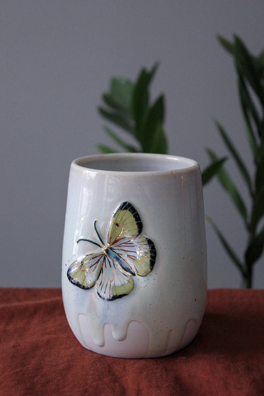 Clouded Suphur Butterfly Thumb Cup - 14oz *flawed*